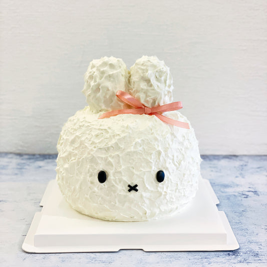 Miffy Cake